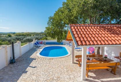 vgc villa olive grove 00001 (1)